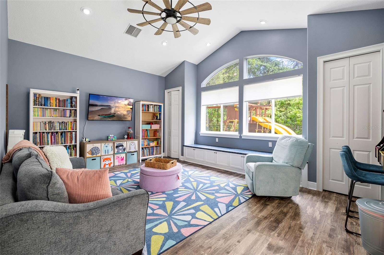 FISHHAWK RANCH PH 2 PRCL - Residential