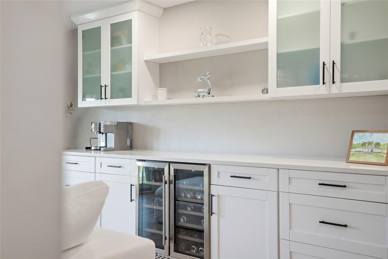 BAYOU HEIGHTS HANLONS - Residential