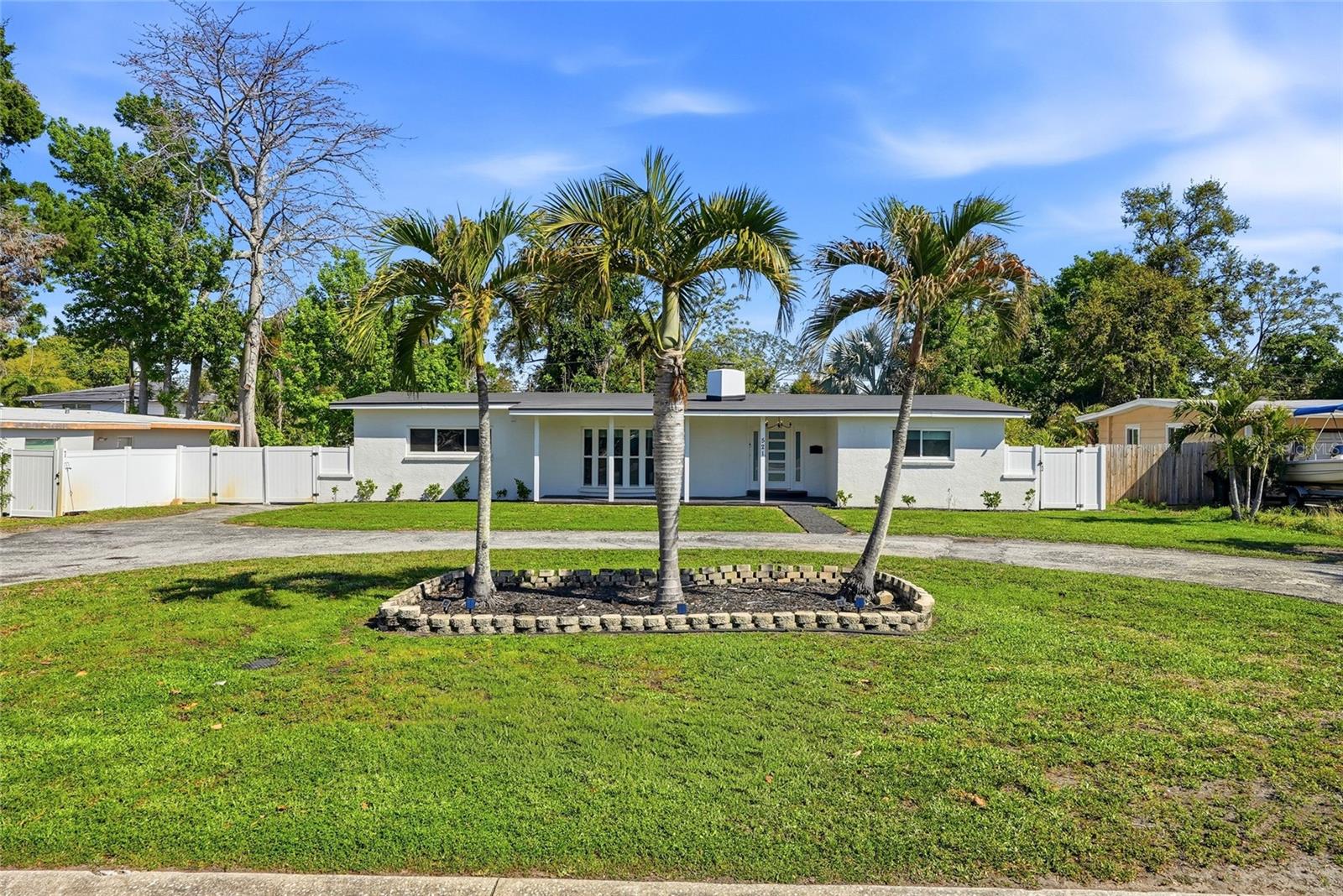 BAYOU HEIGHTS HANLONS - Residential