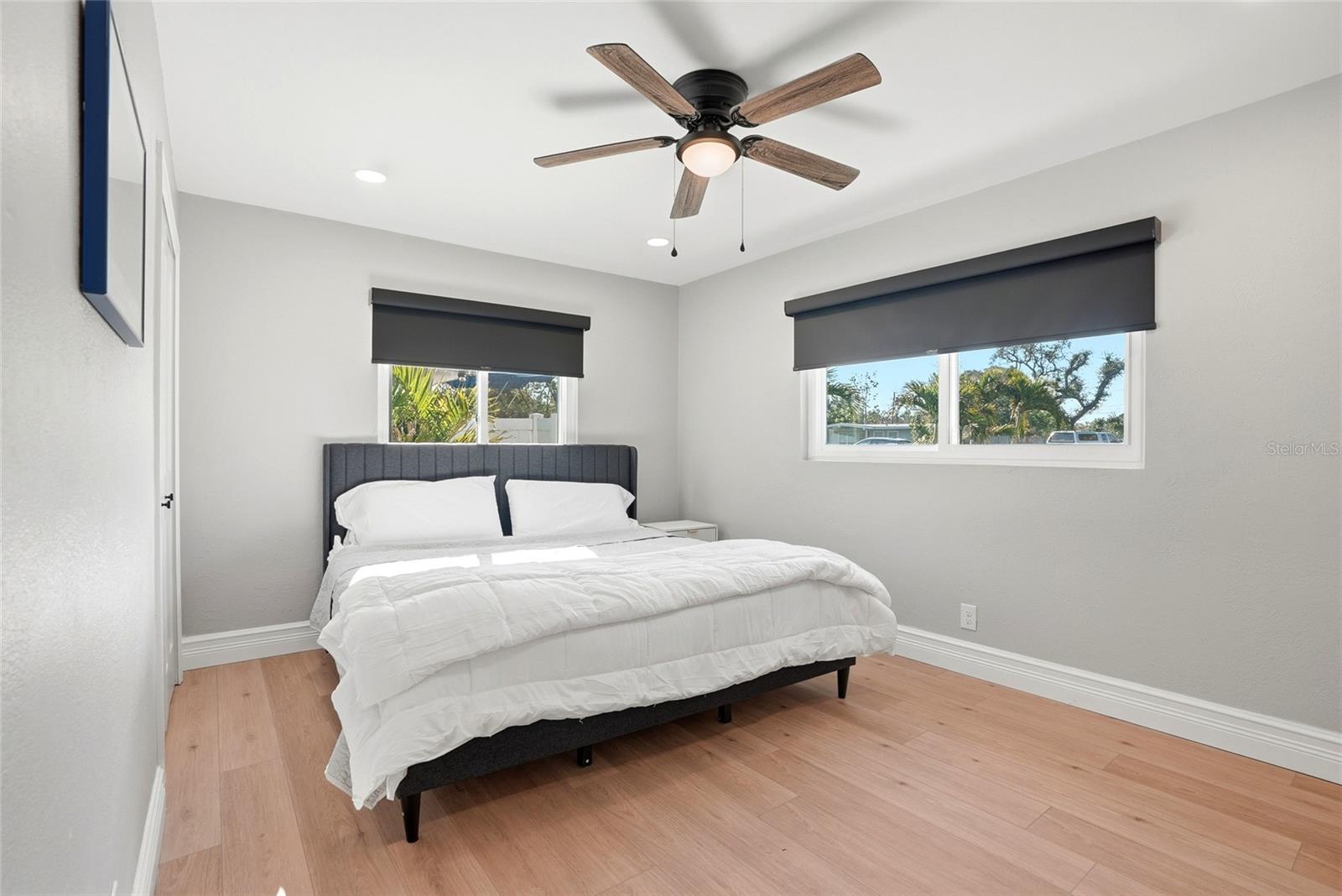 BAYOU HEIGHTS HANLONS - Residential