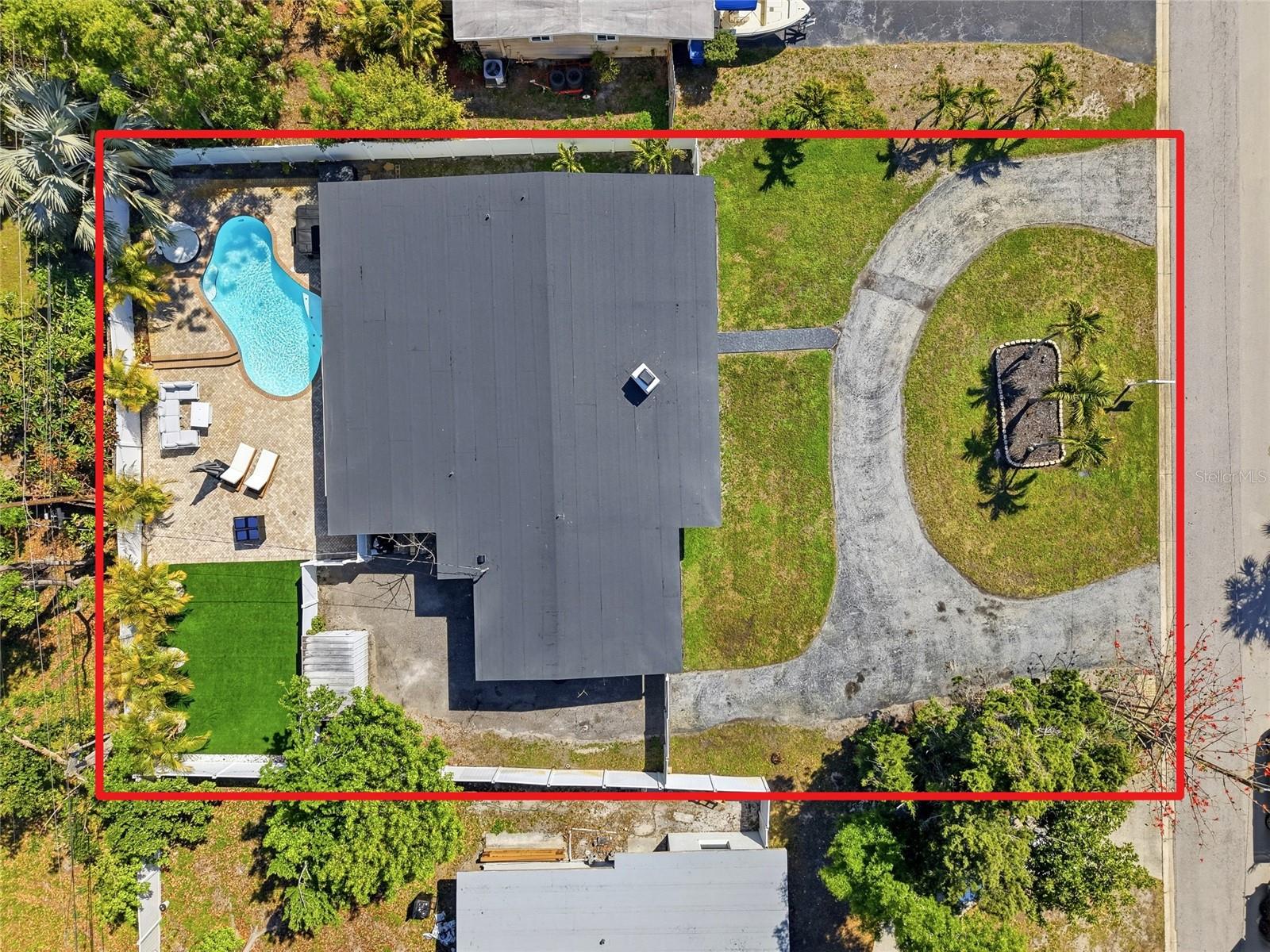 BAYOU HEIGHTS HANLONS - Residential