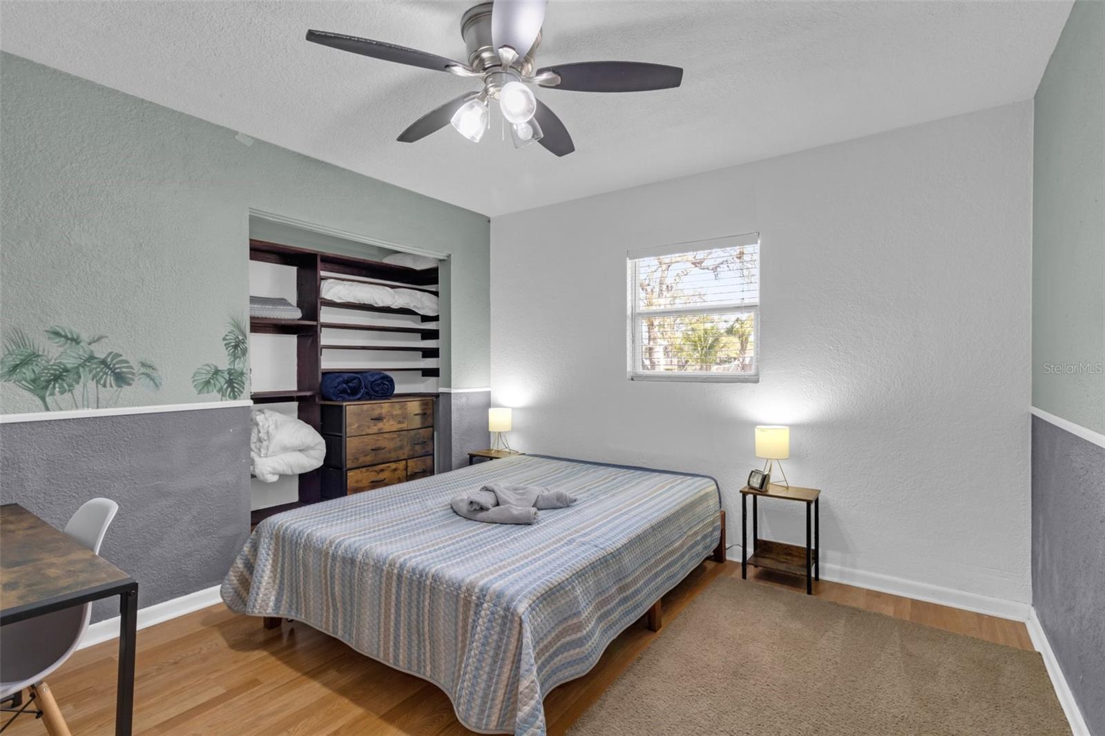 AVONDALE - Residential