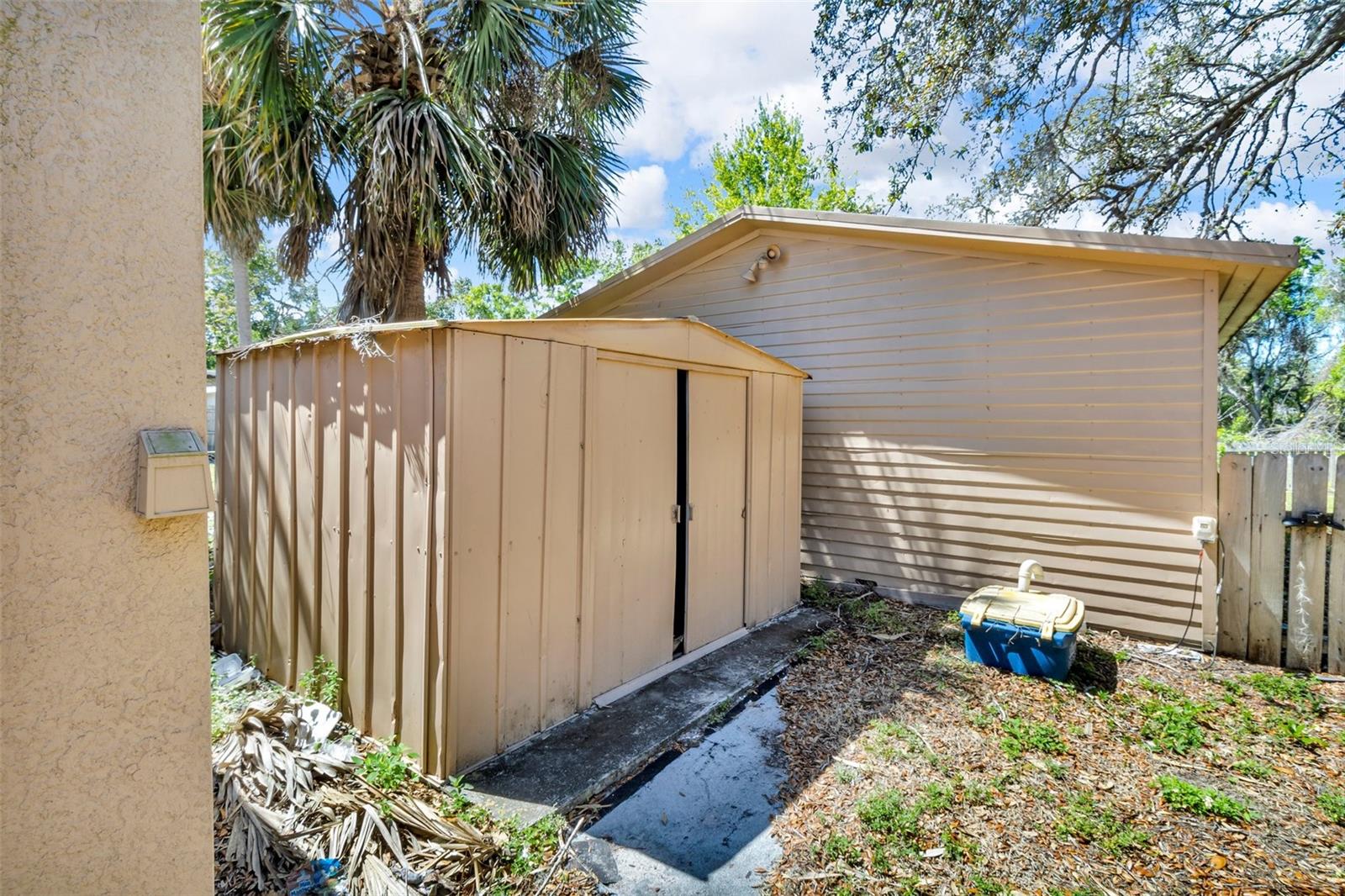 AVONDALE - Residential