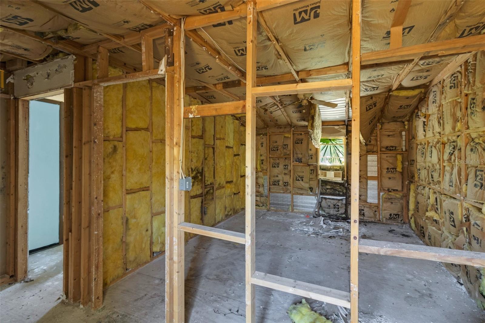 AVONDALE - Residential