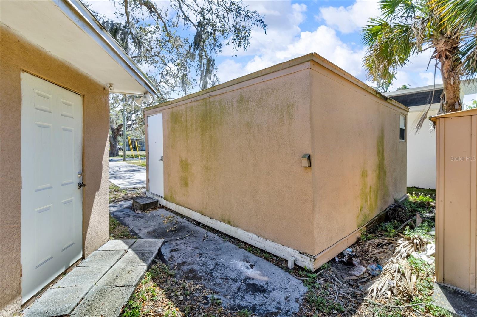 AVONDALE - Residential