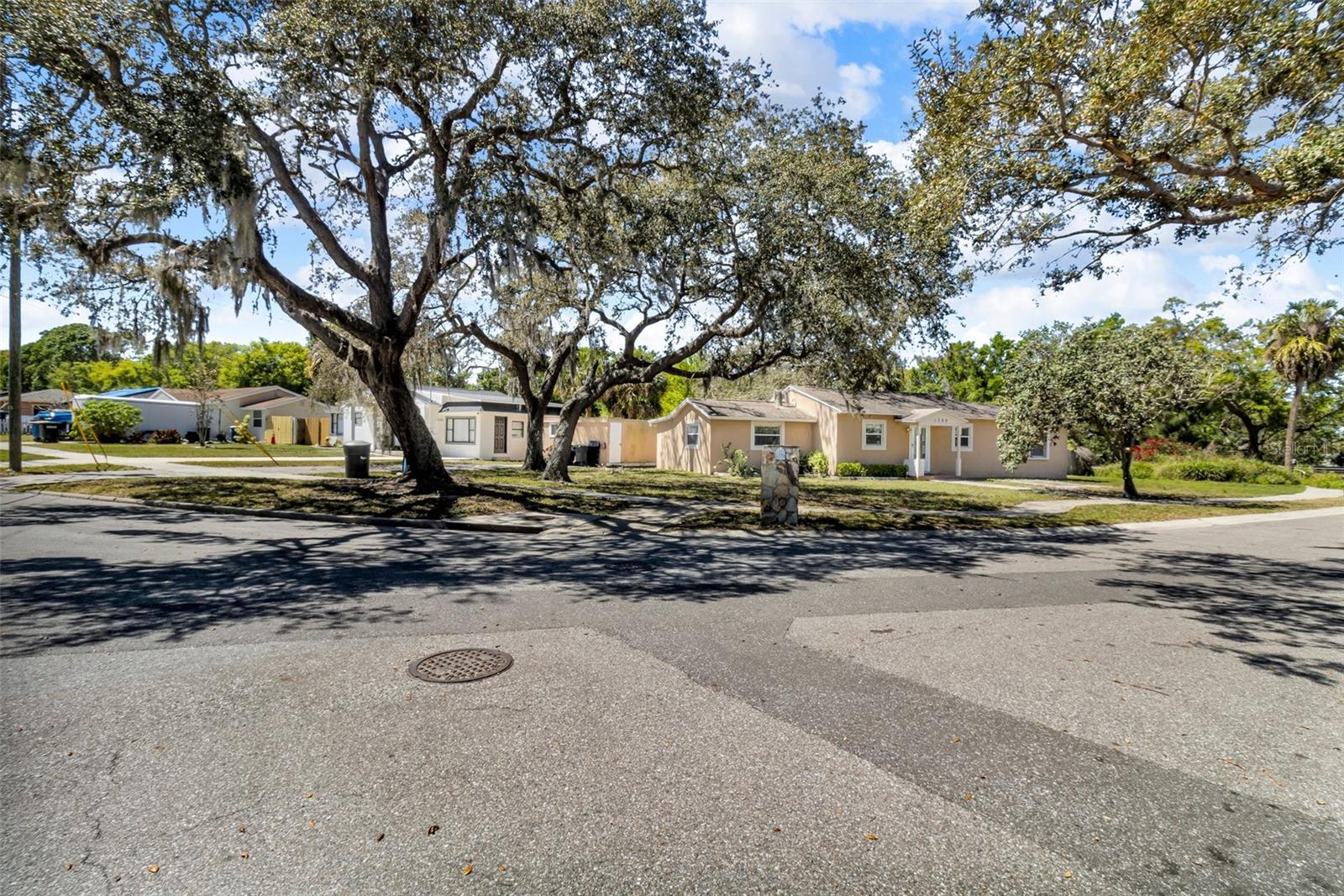 AVONDALE - Residential