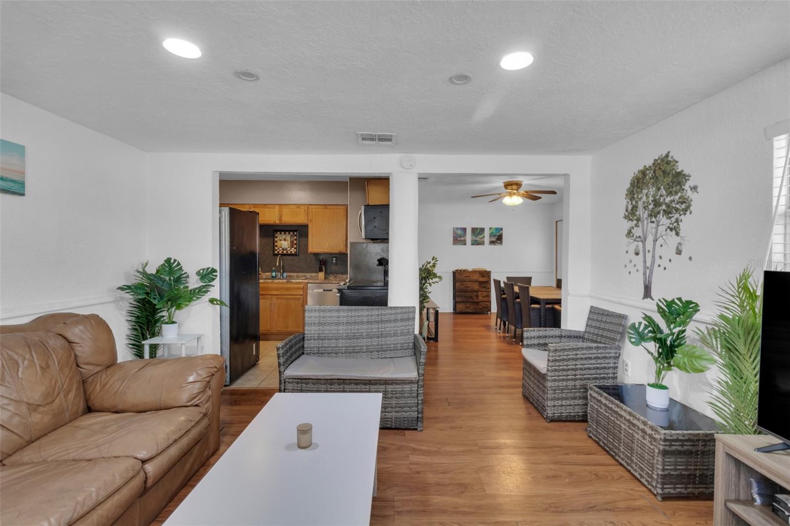 AVONDALE - Residential