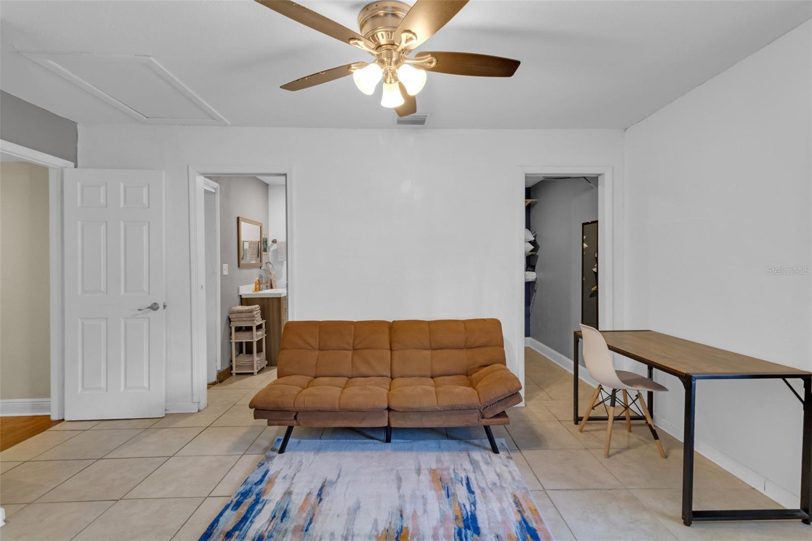 AVONDALE - Residential