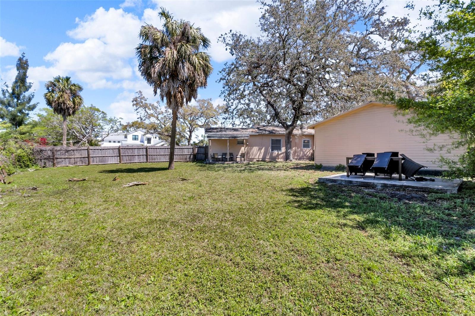 AVONDALE - Residential