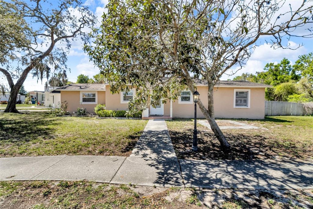 Photo of 1796 Harbor Drive, Clearwater, FL 33755 (MLS # TB8447028)