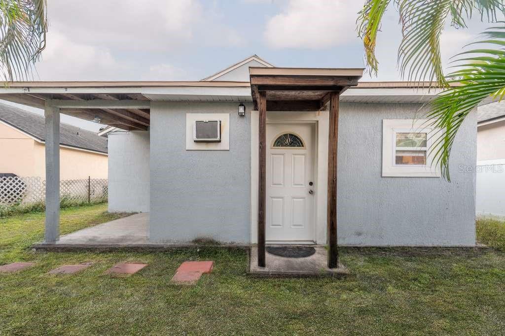 COLONIAL LAKES - Residential