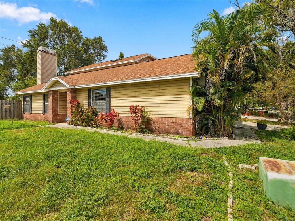 Photo of 2184 Springrain Drive, Clearwater, FL 33763 (MLS # TB8551535)