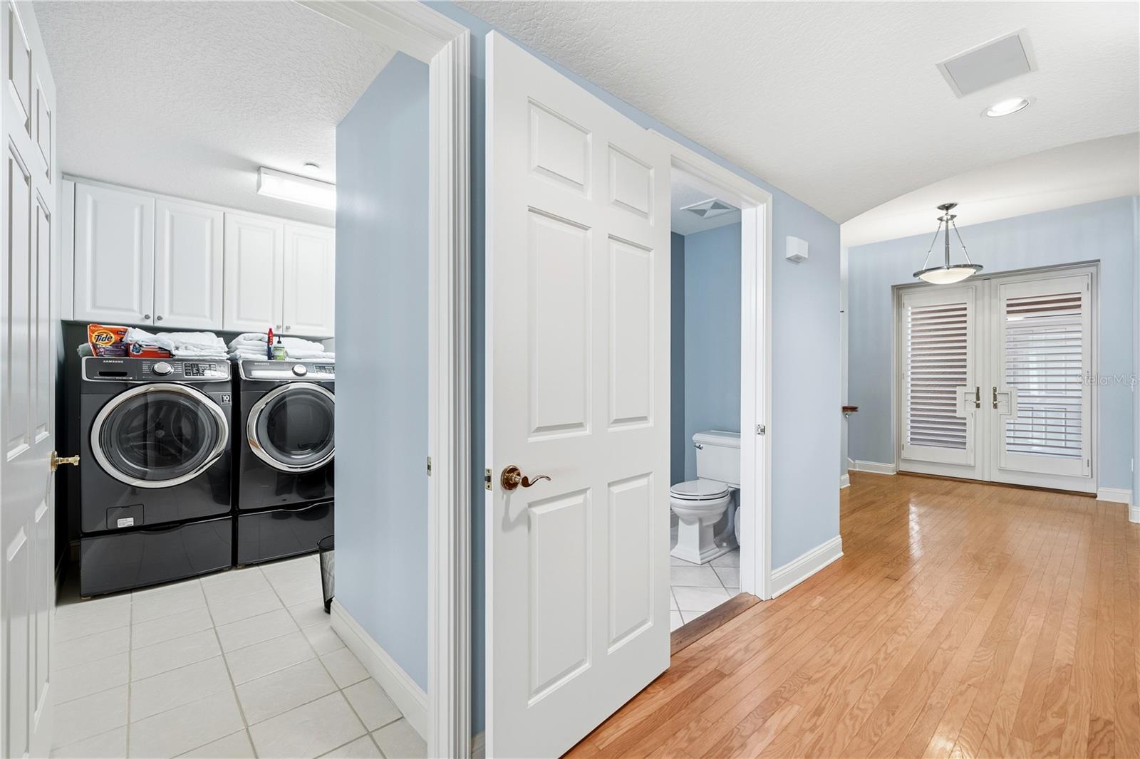 VINOY PLACE CONDO - Residential Lease