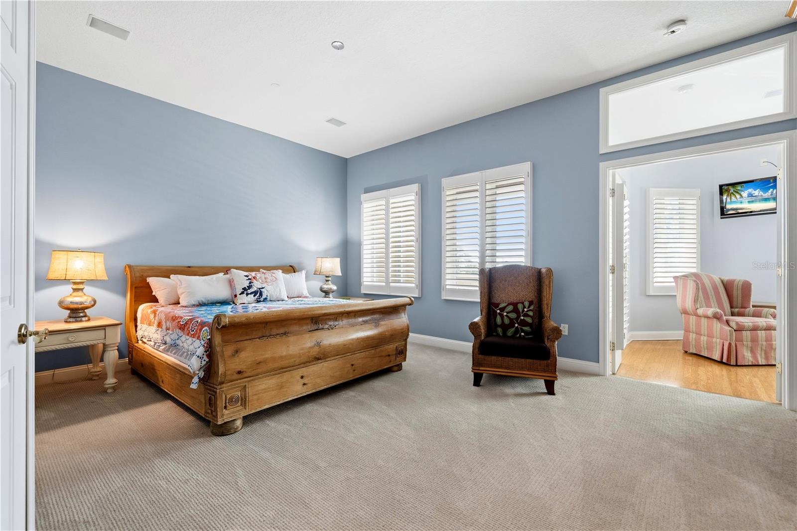 VINOY PLACE CONDO - Residential Lease