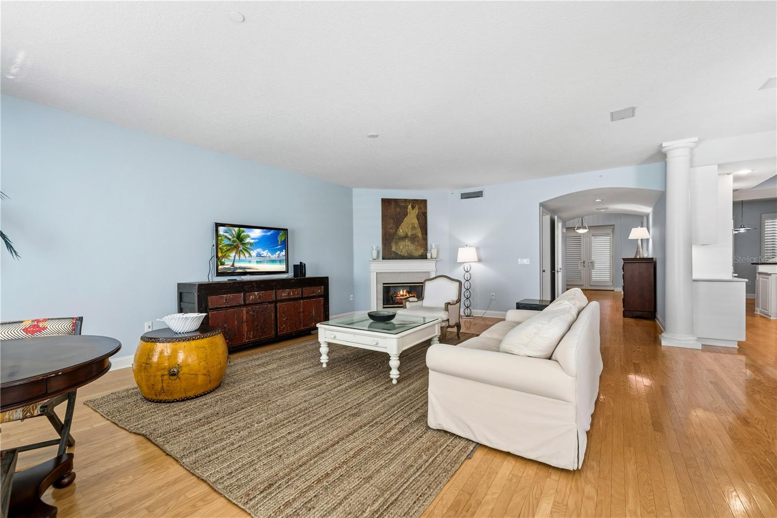 VINOY PLACE CONDO - Residential Lease