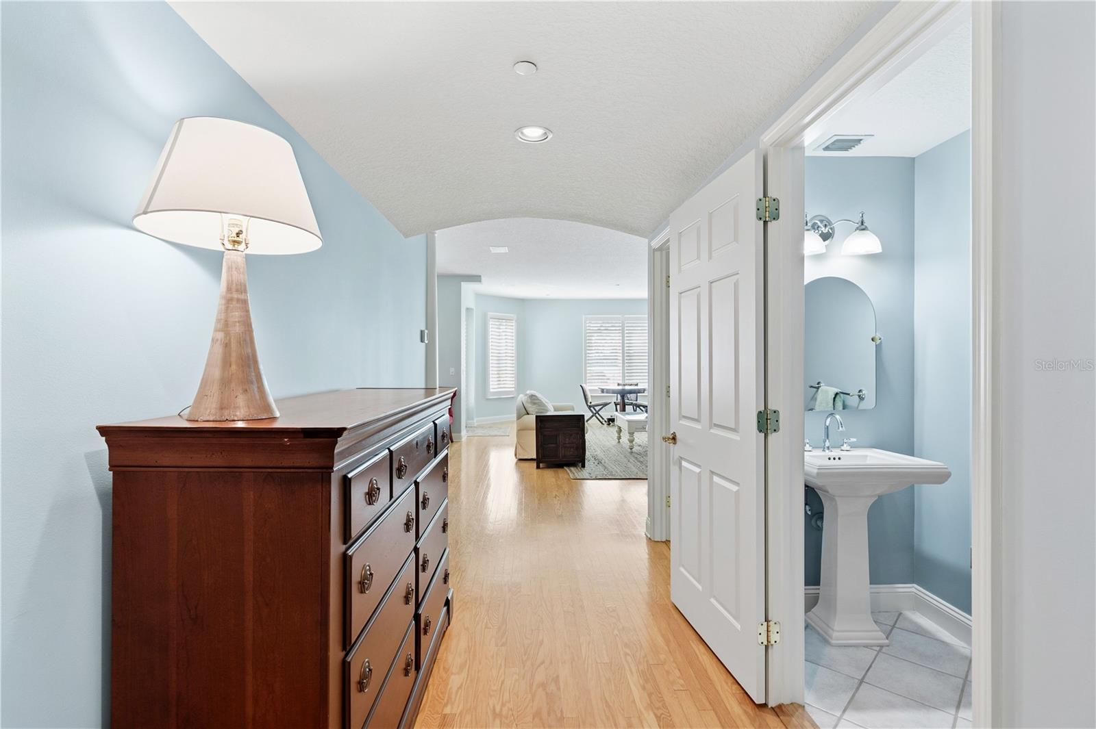 VINOY PLACE CONDO - Residential Lease