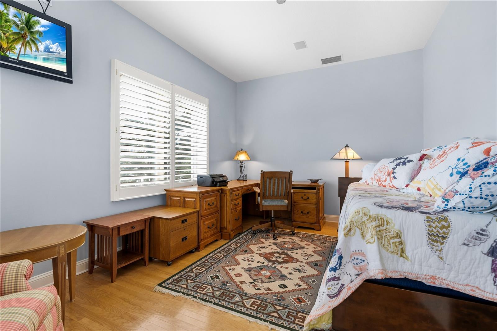 VINOY PLACE CONDO - Residential Lease