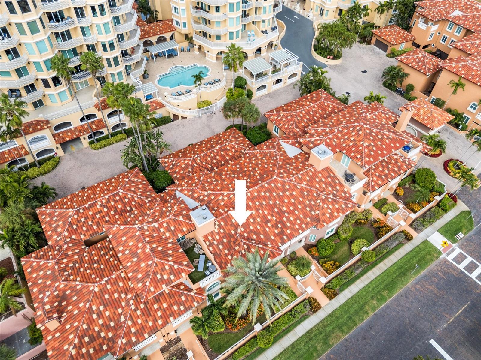 VINOY PLACE CONDO - Residential Lease