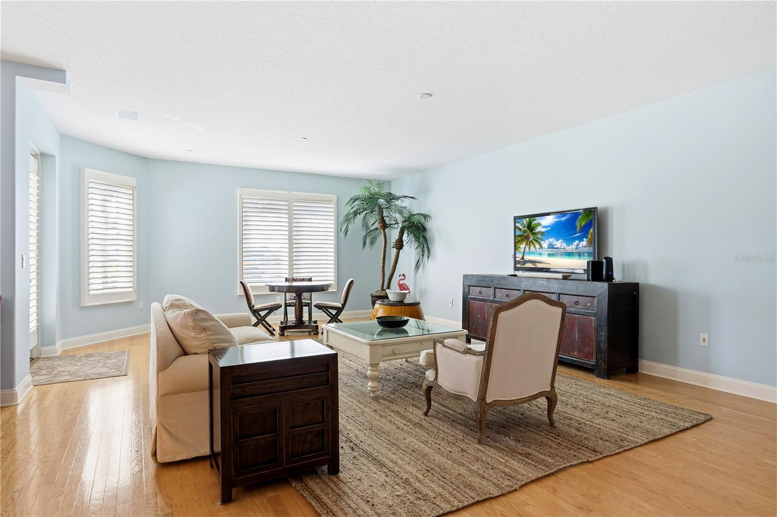 VINOY PLACE CONDO - Residential Lease