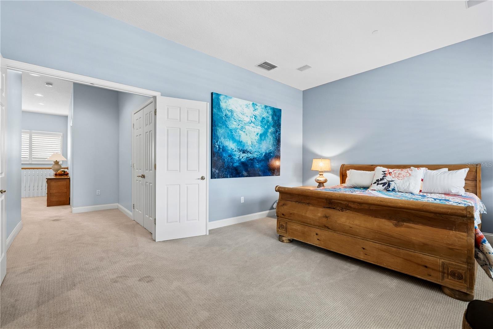 VINOY PLACE CONDO - Residential Lease