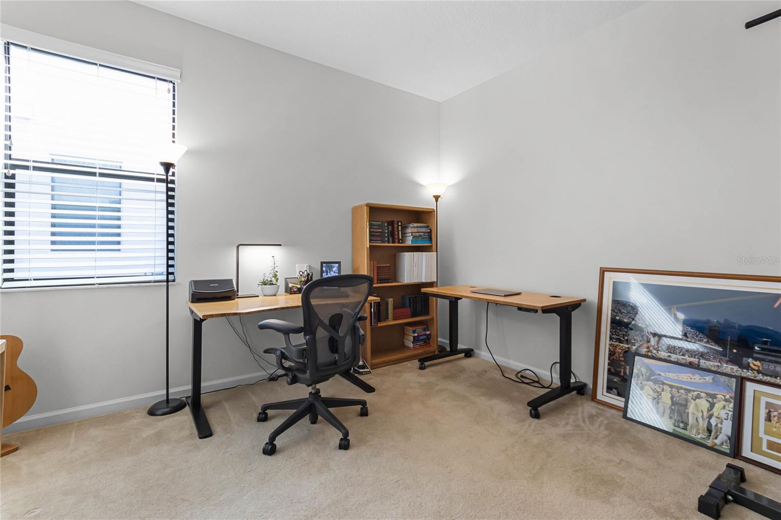 MARKHAM SQUARE - Residential