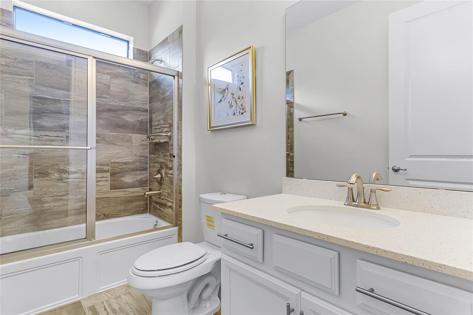 MARKHAM SQUARE - Residential