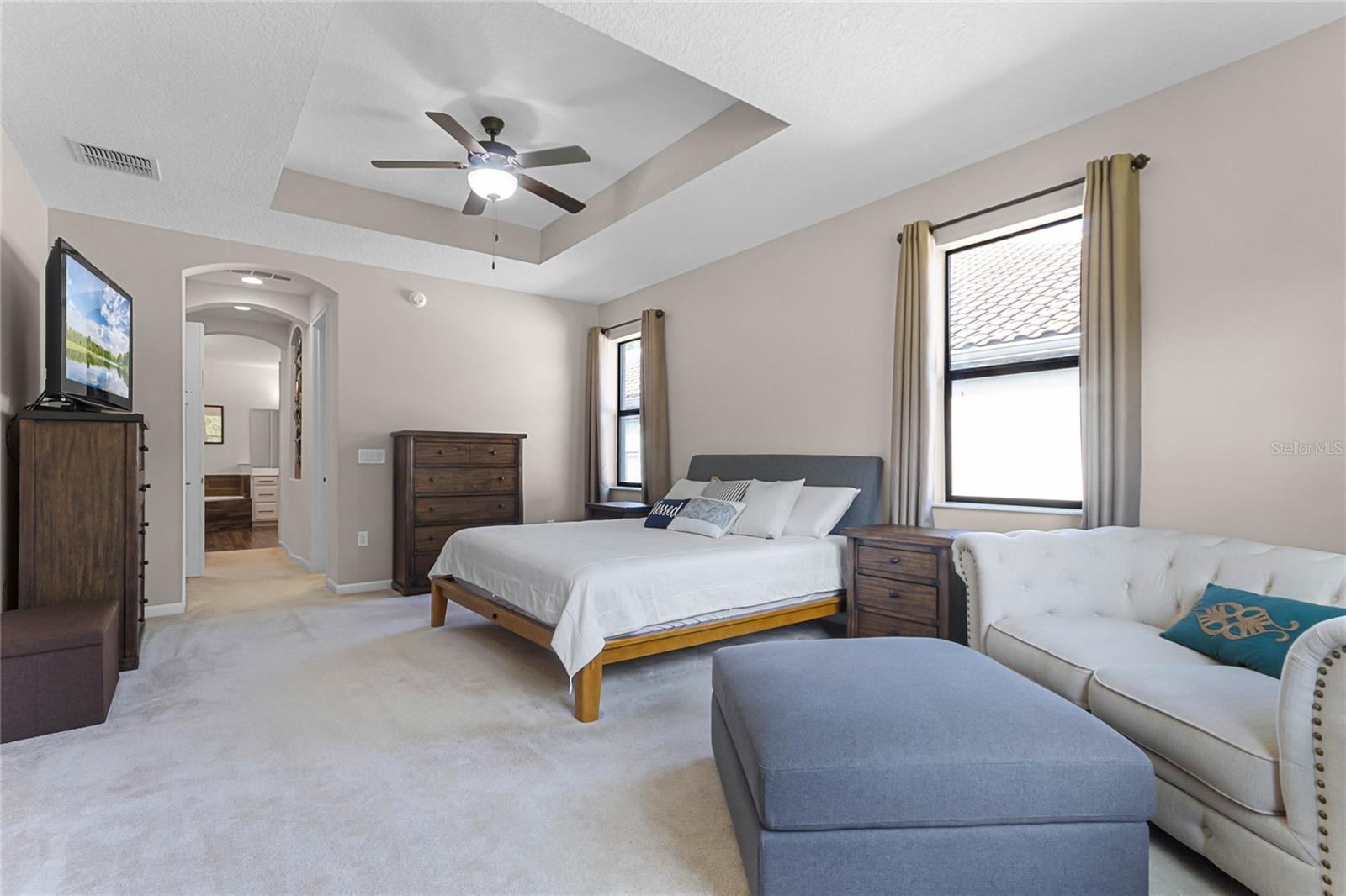 MARKHAM SQUARE - Residential