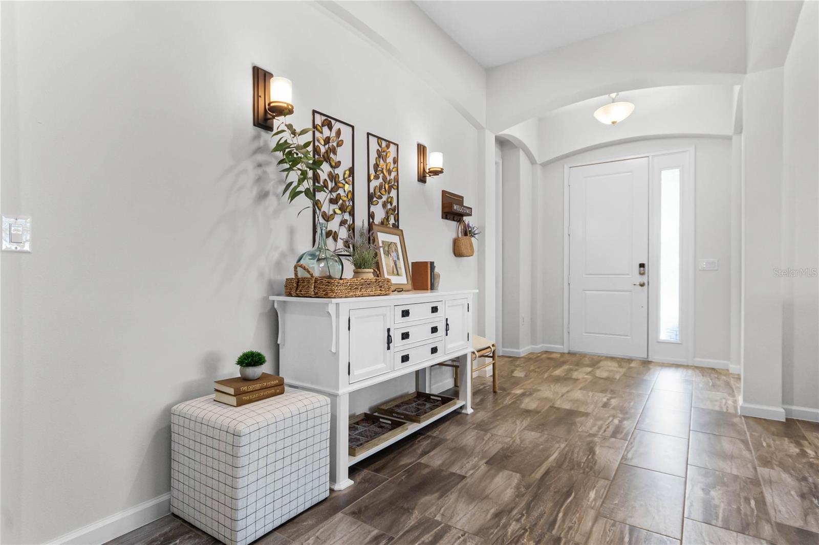 MARKHAM SQUARE - Residential