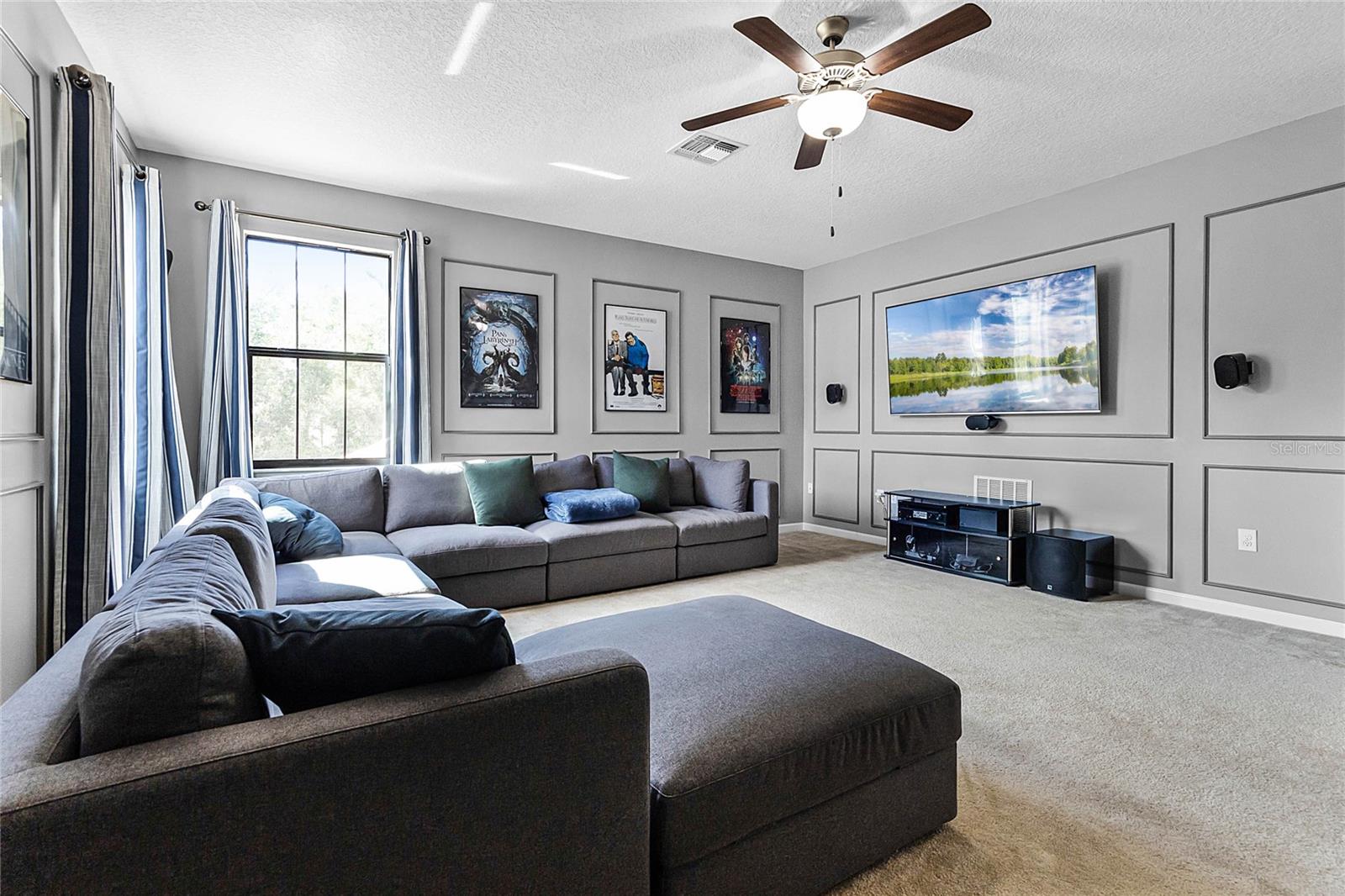 MARKHAM SQUARE - Residential