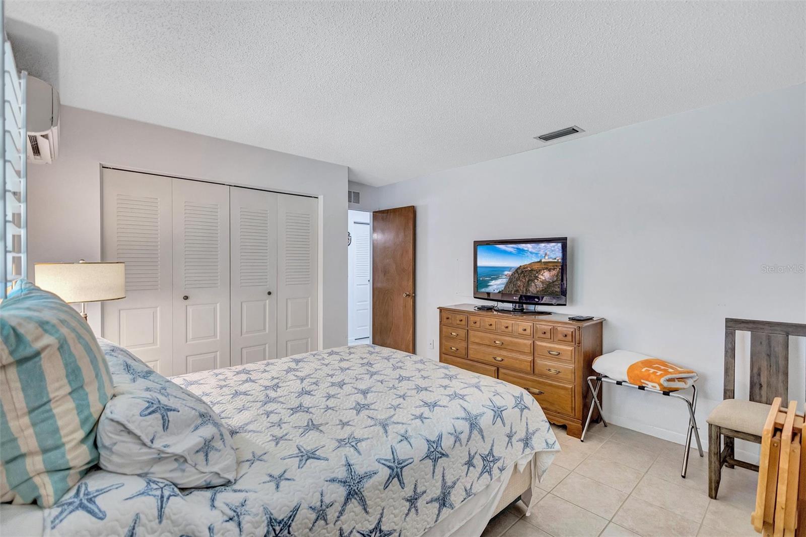 HIGHLAND LAKES - Residential