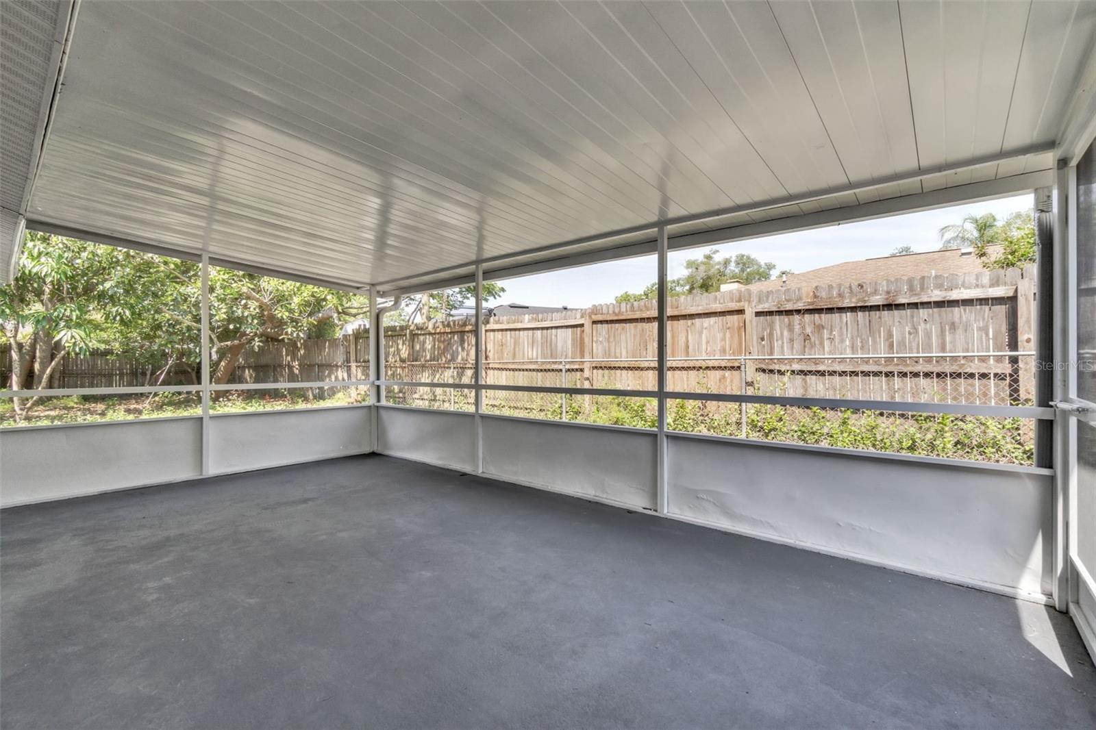 STERLING PARK UNIT 01 - Residential