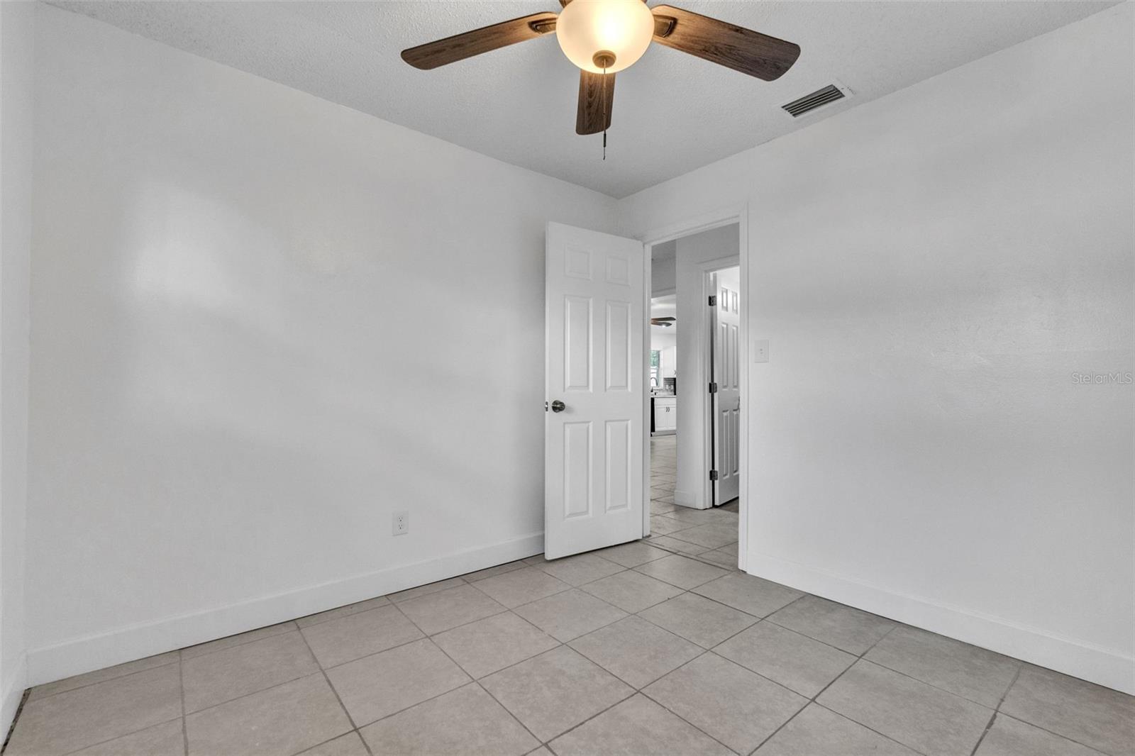 STERLING PARK UNIT 01 - Residential