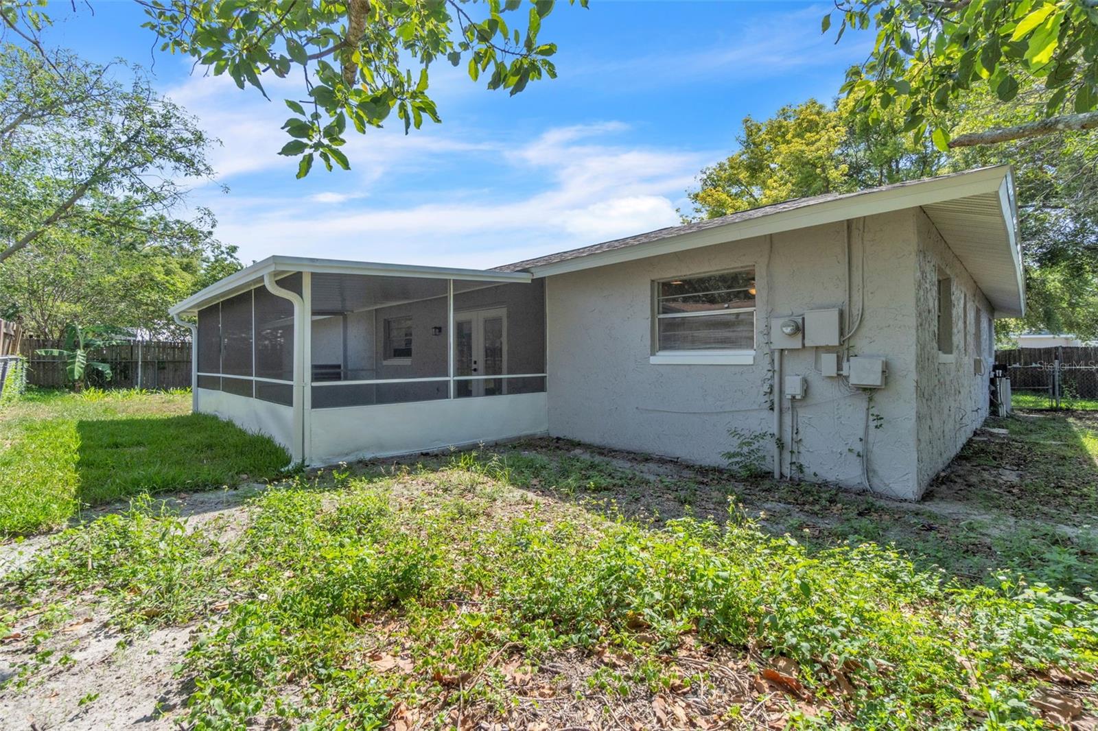 STERLING PARK UNIT 01 - Residential