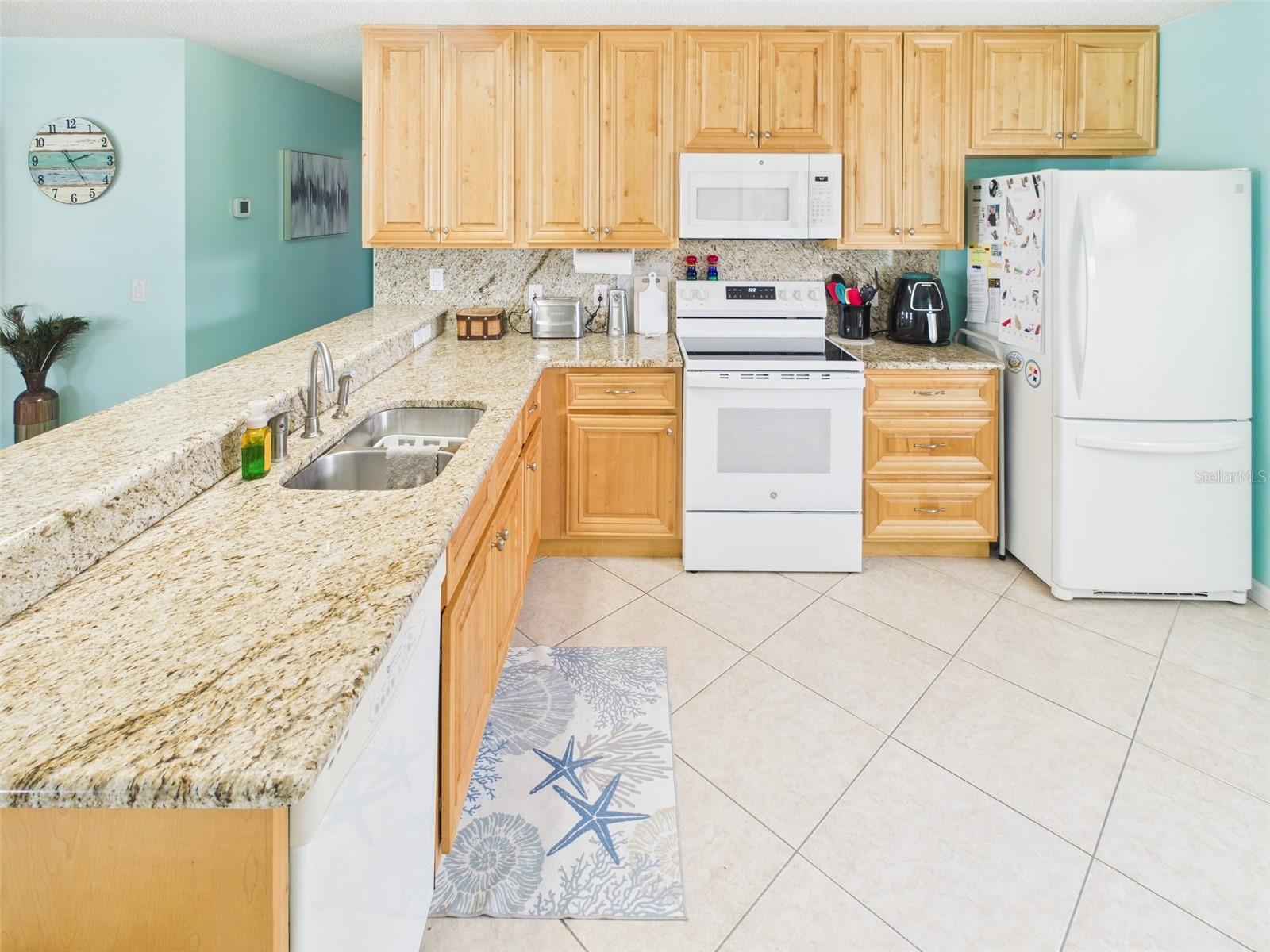 VILLAGES OF SUMTER PATIO VILLAS - Residential