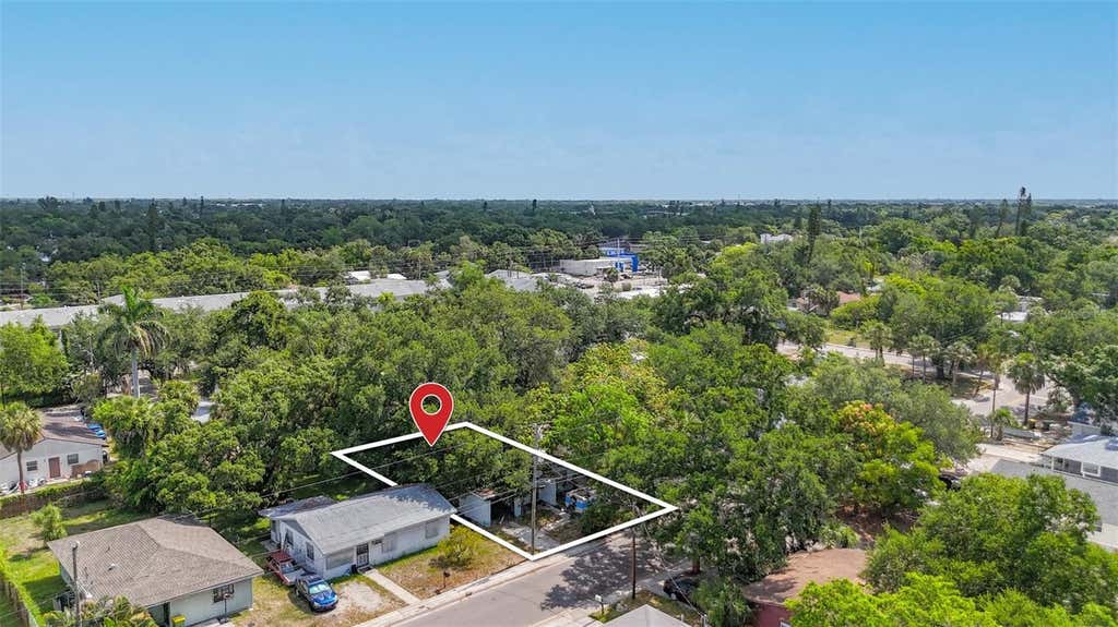 Photo of 1679 24th Street, Sarasota, FL 34234 (MLS # O6419970)