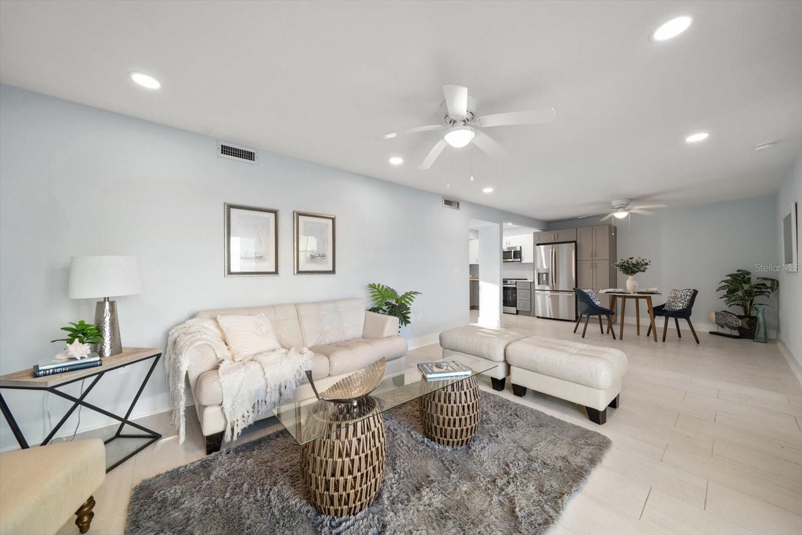 WINDRUSH COVE PH 1 CONDO - Residential