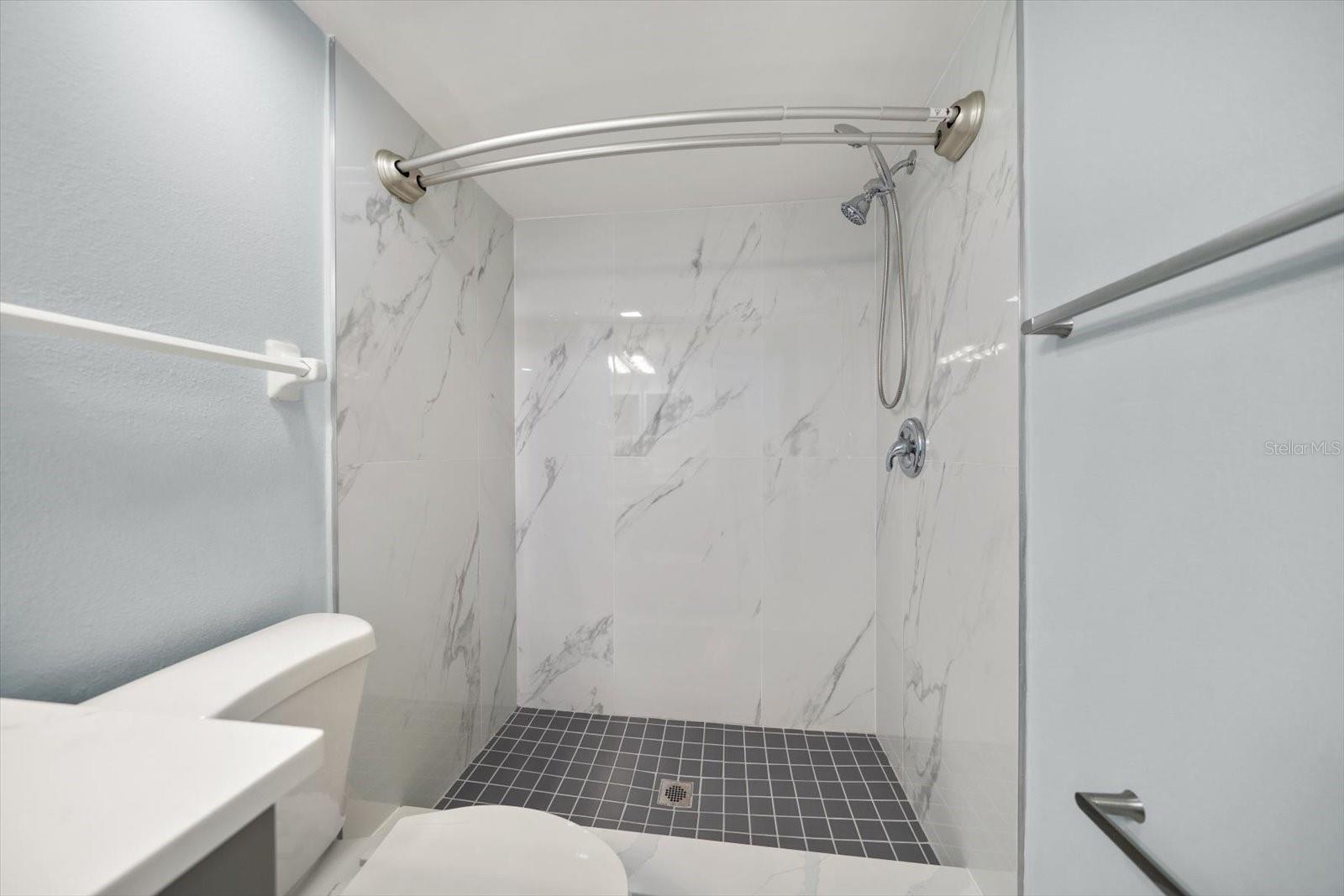 WINDRUSH COVE PH 1 CONDO - Residential