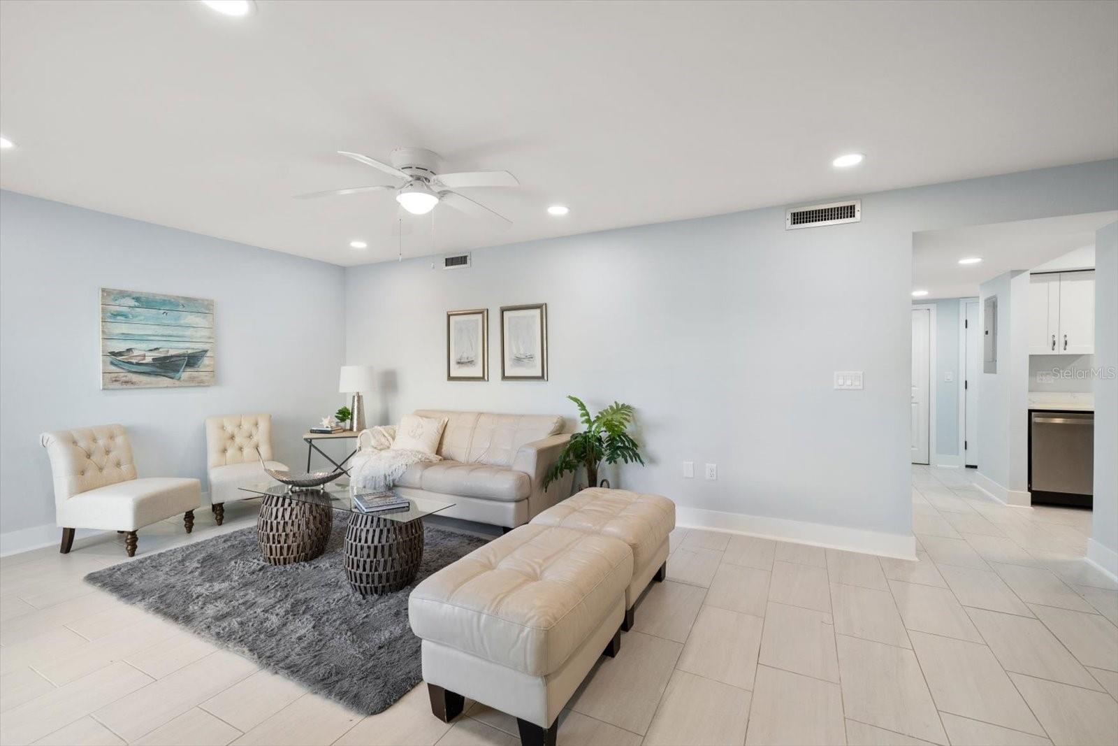 WINDRUSH COVE PH 1 CONDO - Residential