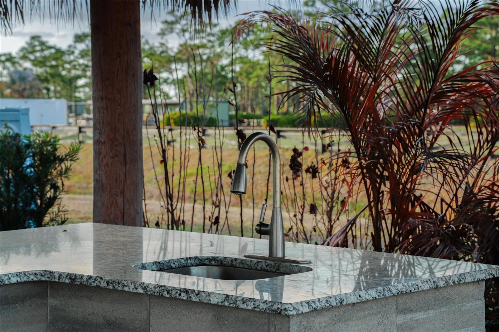 NONRESIDENTIAL CONDO - Land