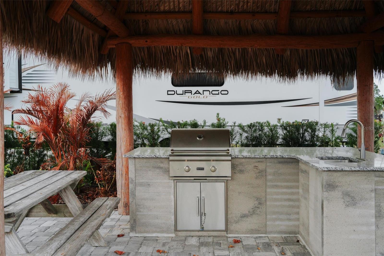 NONRESIDENTIAL CONDO - Land