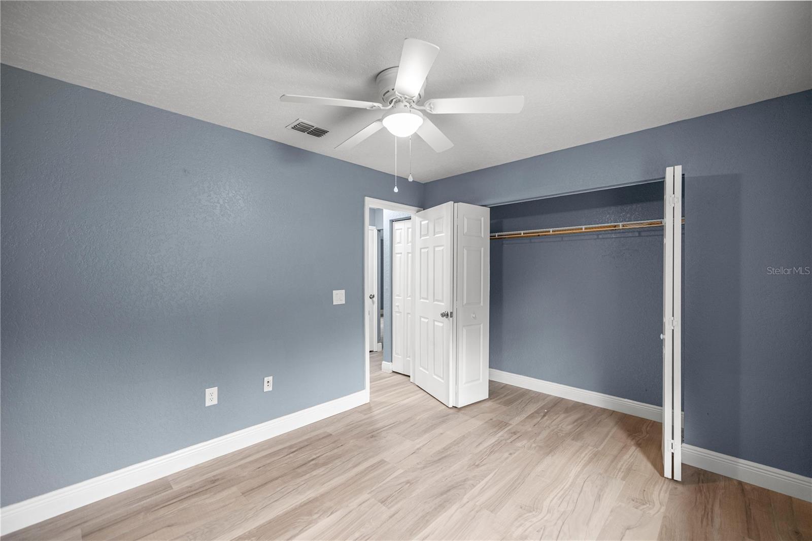 WINDING WATERS - Residential