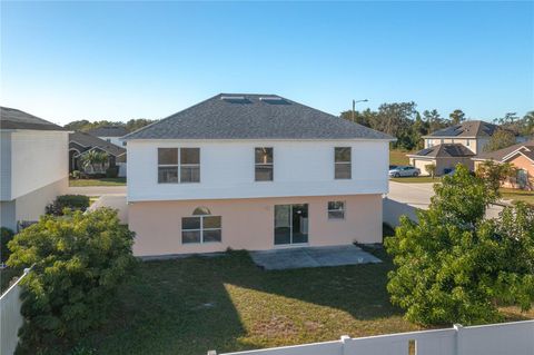 A home in WINTER HAVEN