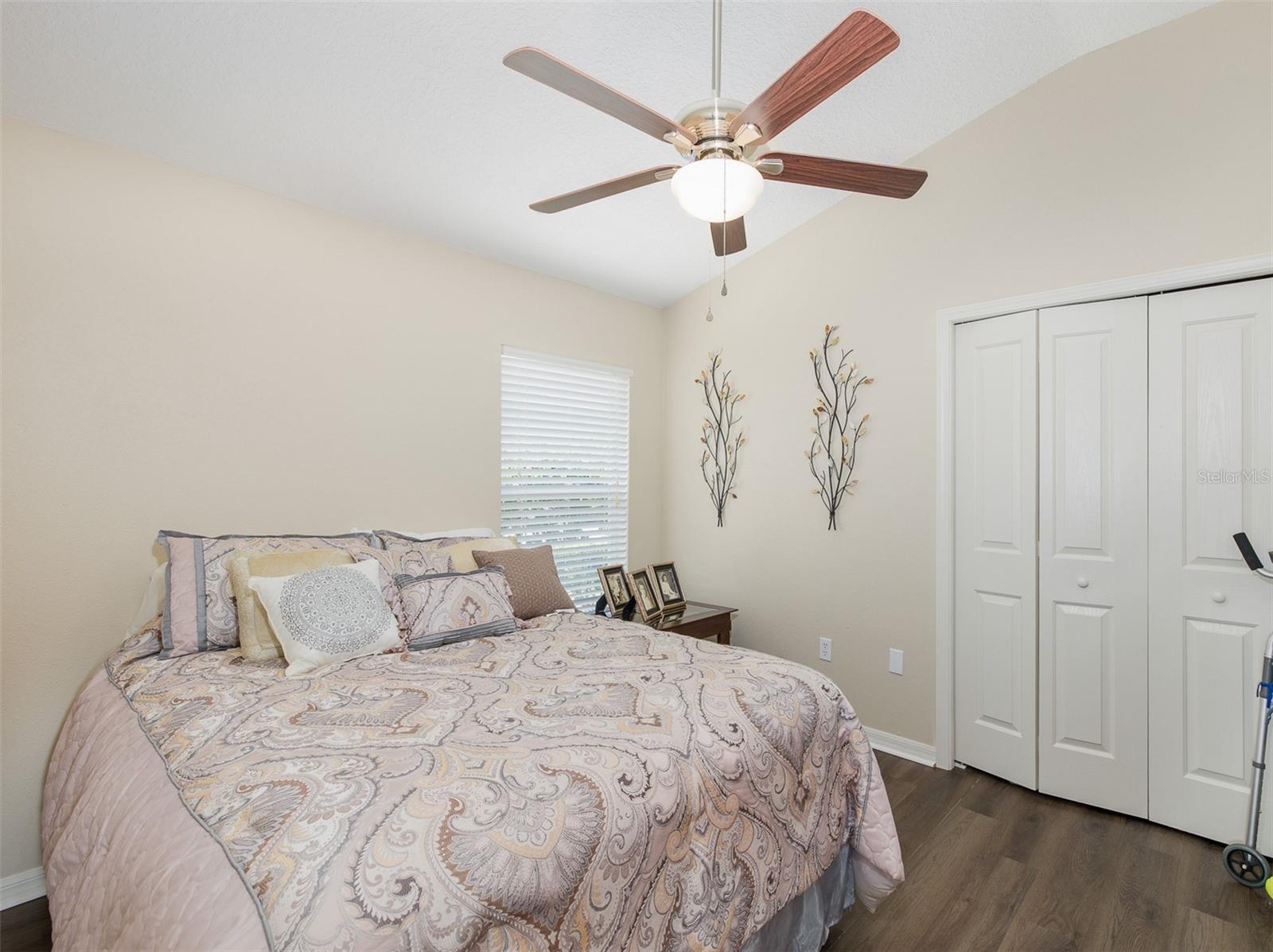 PINE RIDGE AT SUGAR CREEK - Residential