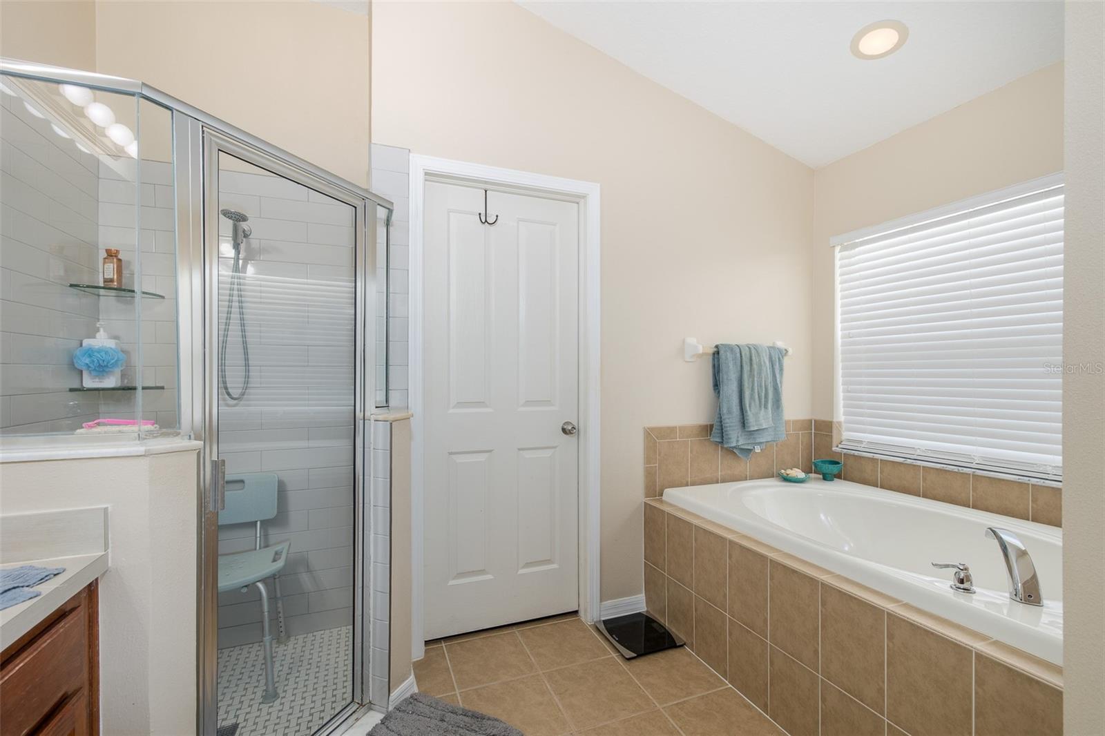 PINE RIDGE AT SUGAR CREEK - Residential