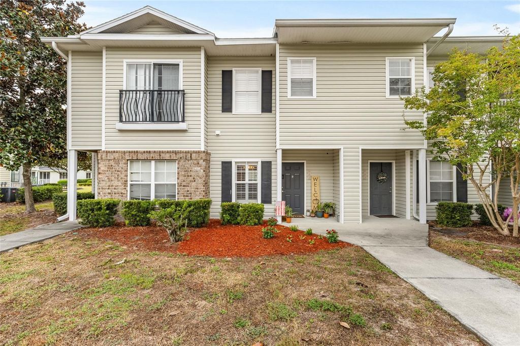 Photo of 4340 NW 48th Street #102, Gainesville, FL 32606 (MLS # GC534434)