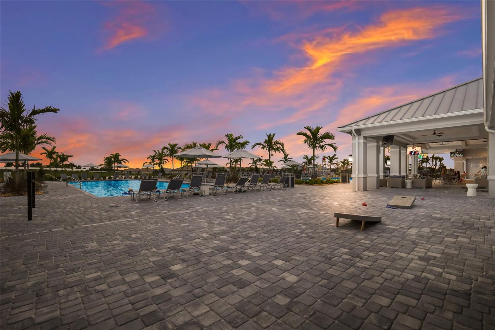 LORRAINE LAKES PH I - Residential