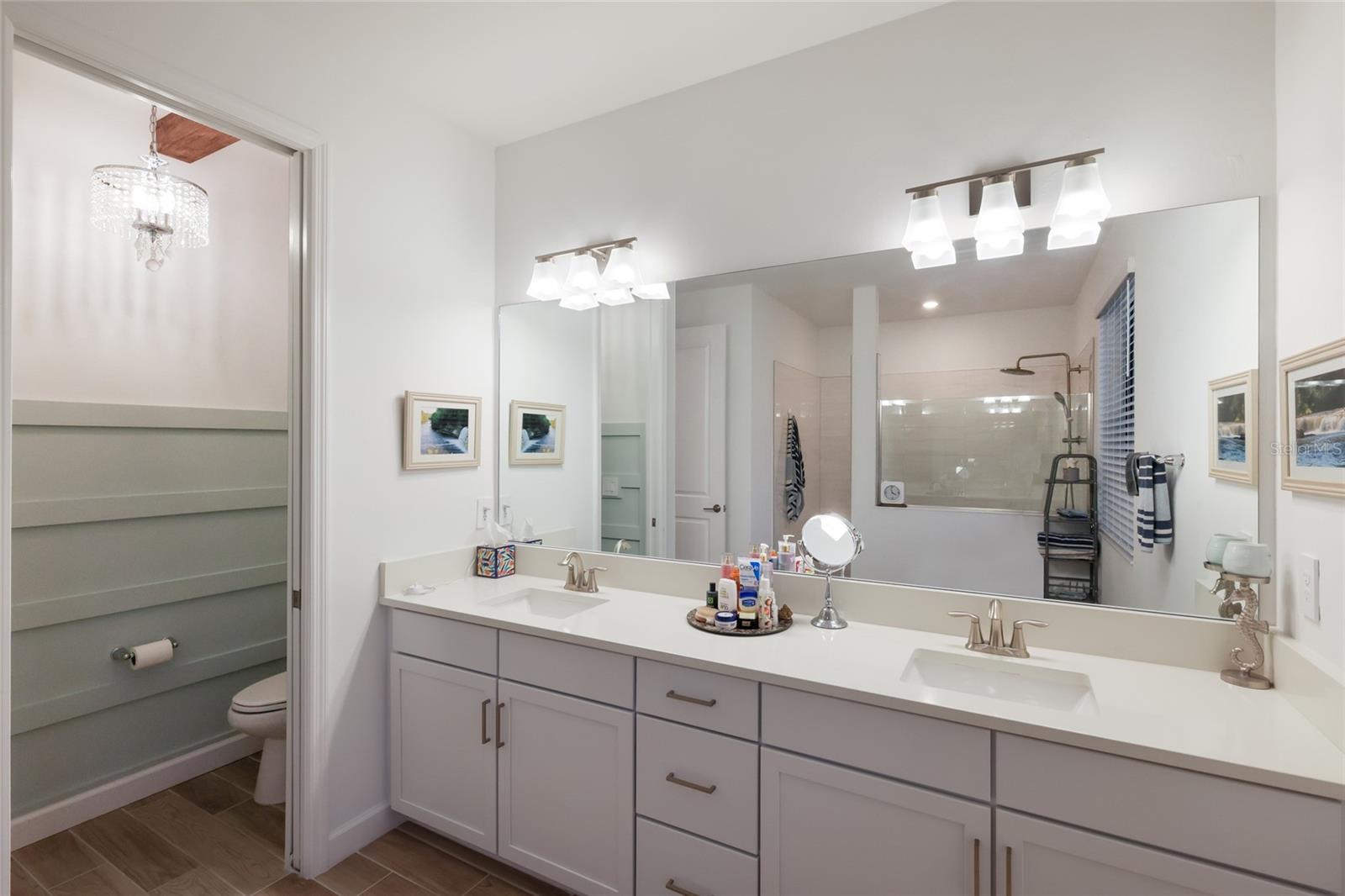 LORRAINE LAKES PH I - Residential