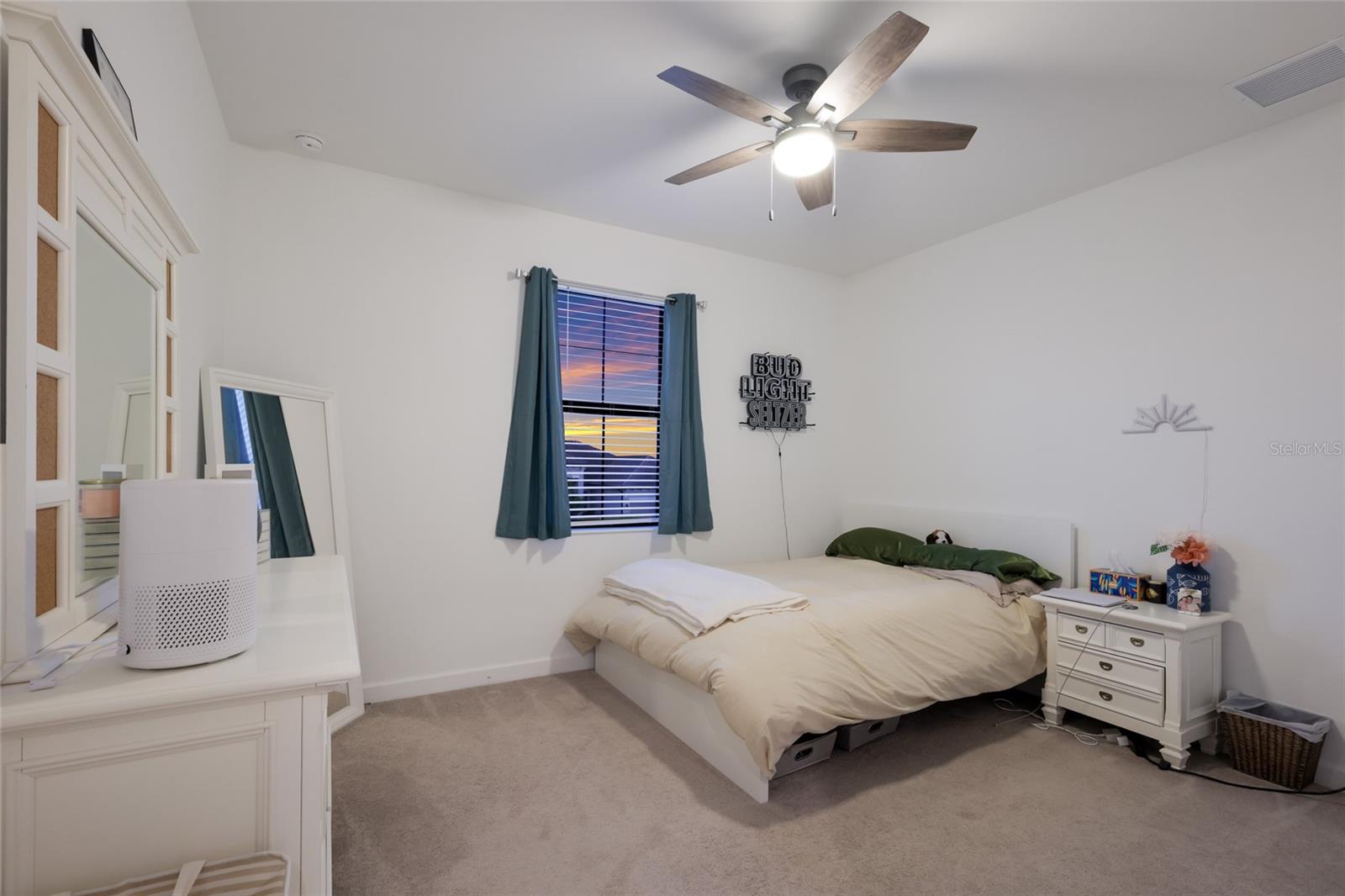 LORRAINE LAKES PH I - Residential