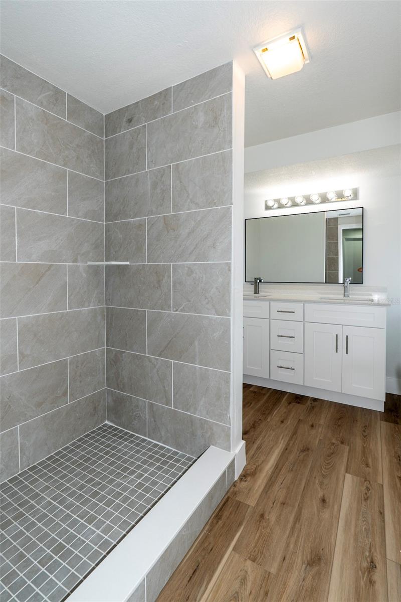 CORDOVA LAKES PH I - Residential