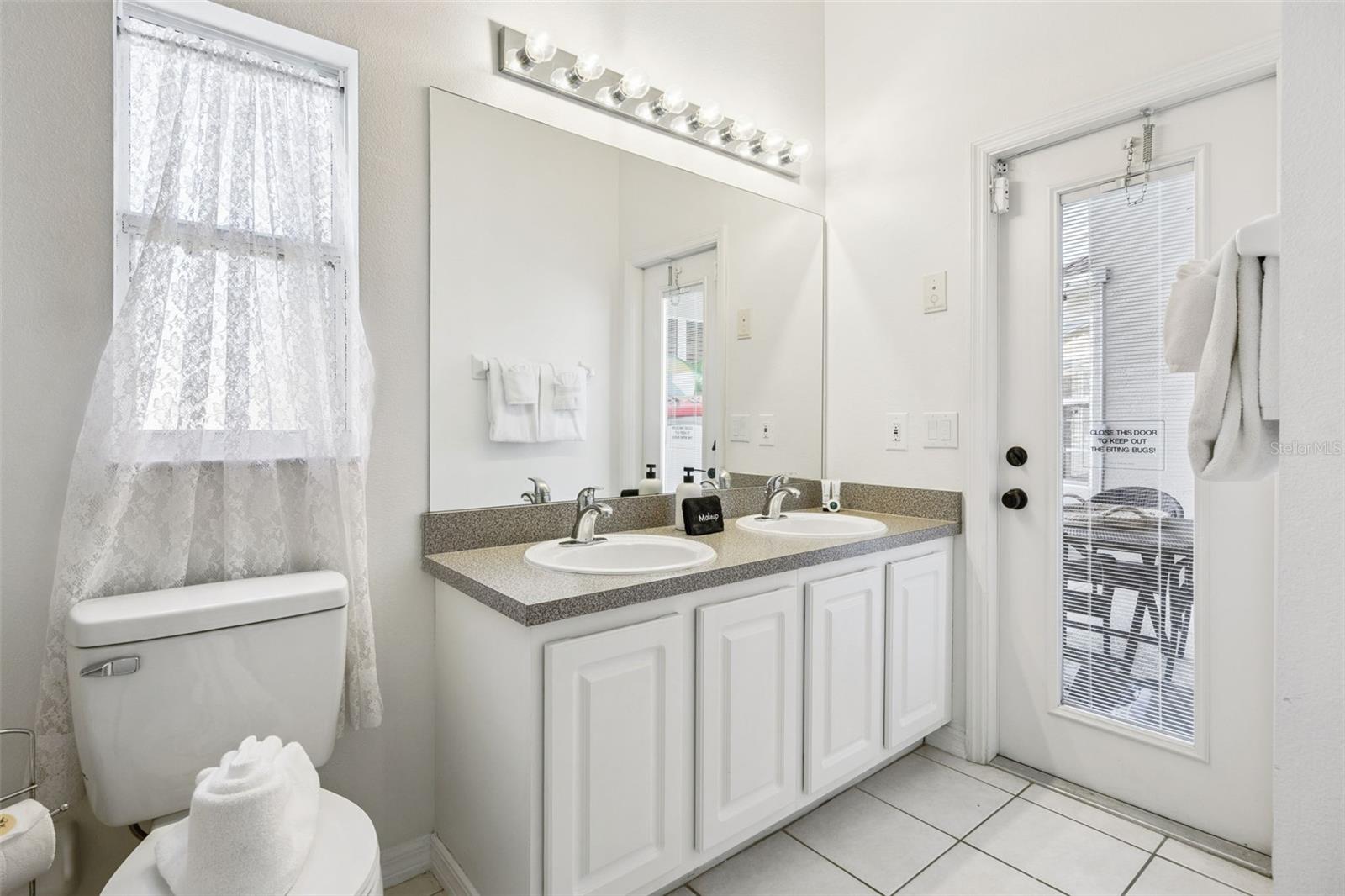 TIVOLI MANOR - Residential